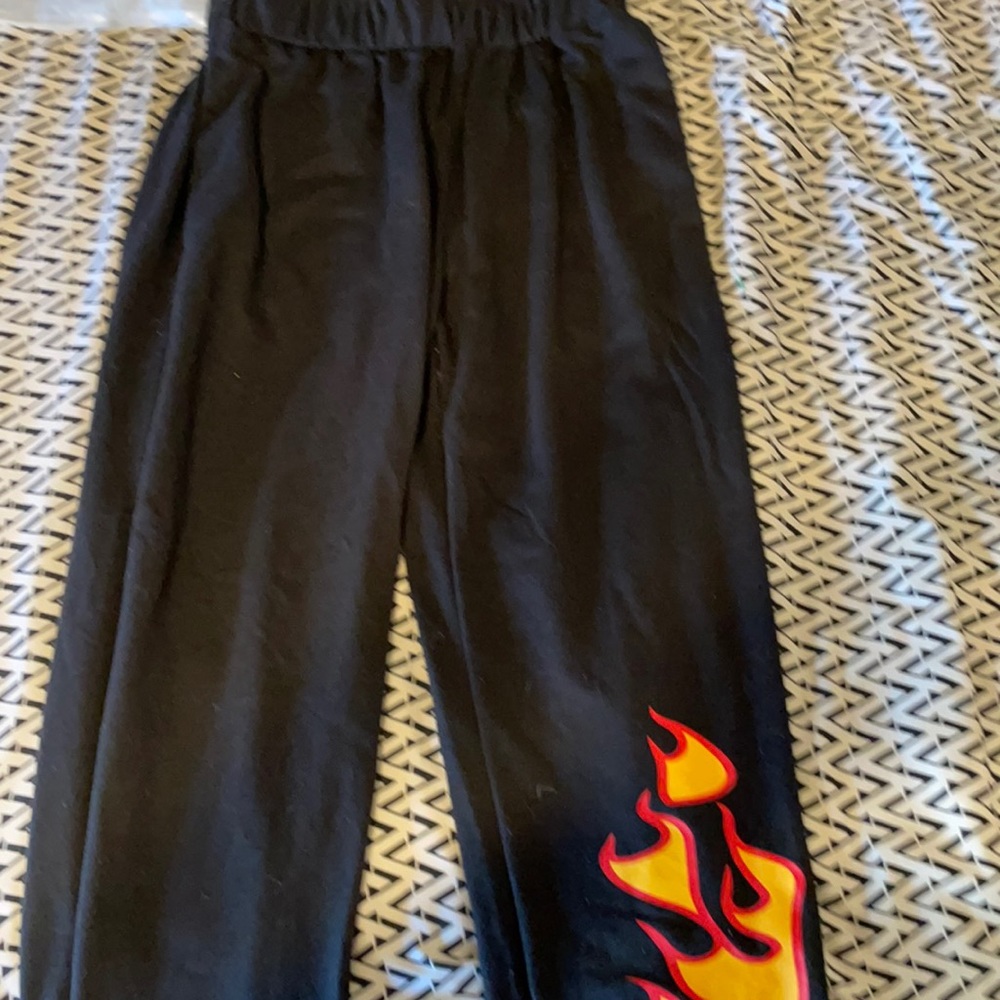 Black flame sweatpants